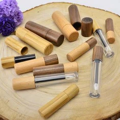 Embalagem de batom de bambu